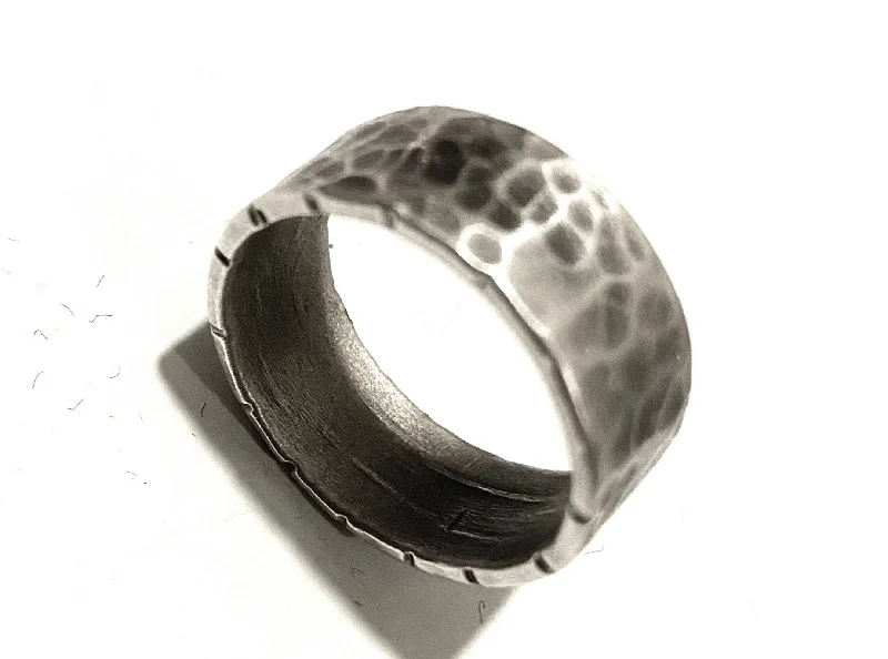 Women’s rings with yin-yang onyx designs -Hammered Wide Band with Notched Edges