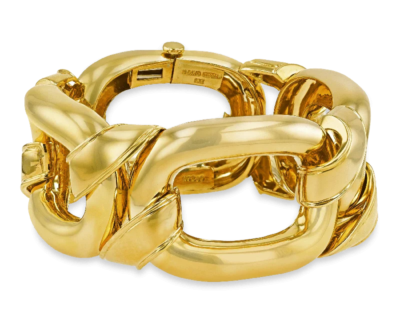 Bangles with polished onyx for bold sleekness -David Webb Gold Bracelet