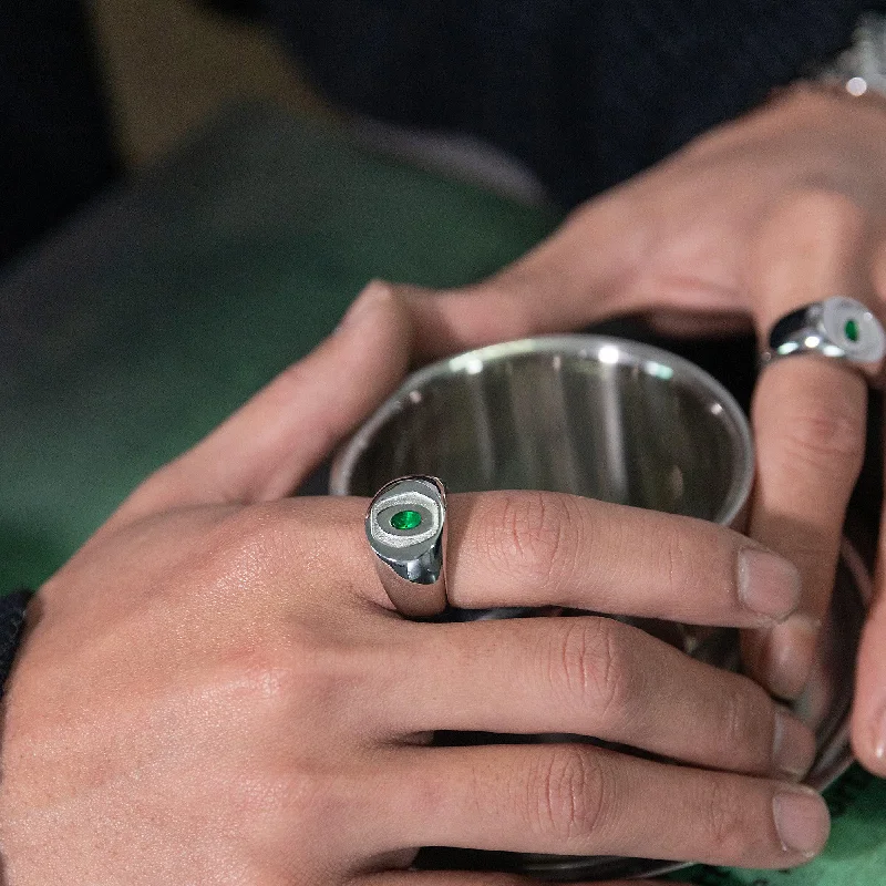 Women’s rings with rainbow moonstone for play -Green Zircon Ring