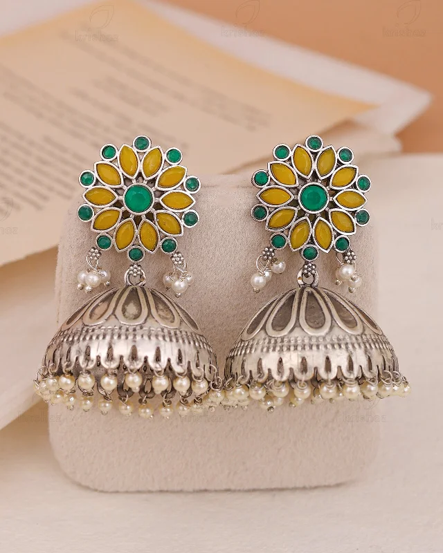 Best hoop earrings with vintage rhinestone embellishments for a retro-glam effect-Ellora Jhumki Earrings