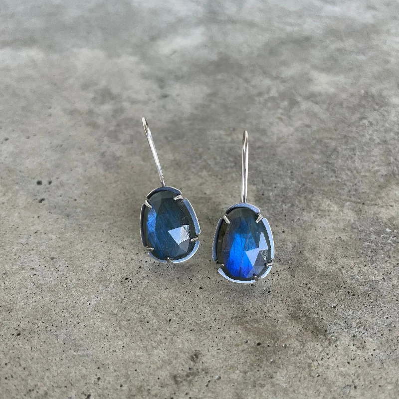 Hoop earrings with diamond-cut surfaces for added sparkle and shine-labradorite oval earrings