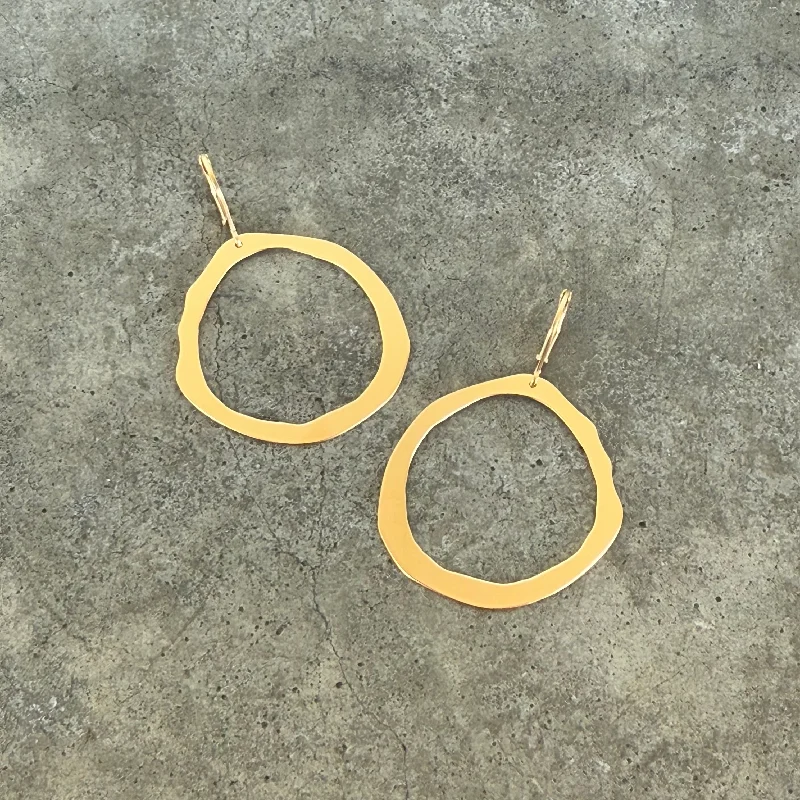 Best hoop earrings with oval shapes for a unique and elongated design-rough cut narrow hoop earrings-vermeil