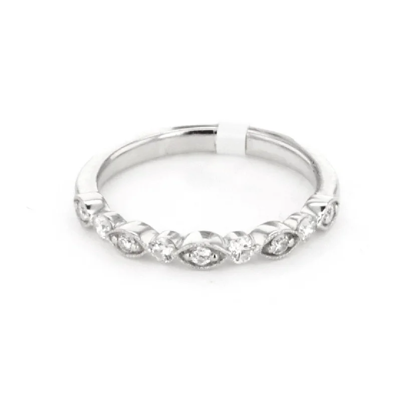 Women’s rings with twisted bands for style -0.25 ctw Diamond Band