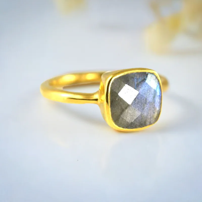 Women’s platinum rings with dazzling black diamonds -Claire Labradorite Stone Ring