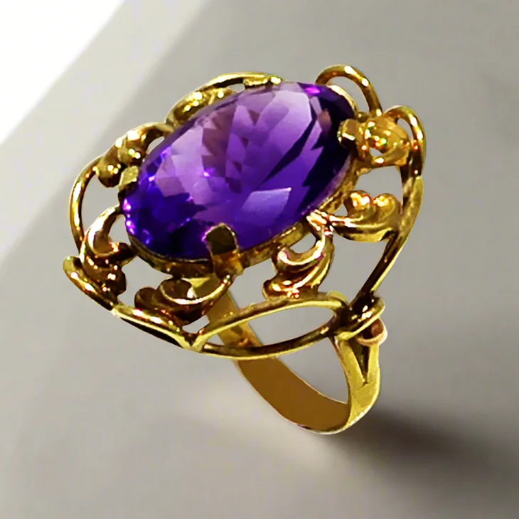 Women’s rings with engraved floral band patterns -Ring in 14k Gold with amethyst (B-53)