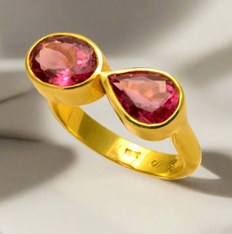 Women’s vintage rings with ornate rose-cut stones -Ring in 18k Gold with Pink Tourmalines stones 3.55 c. (B-68)