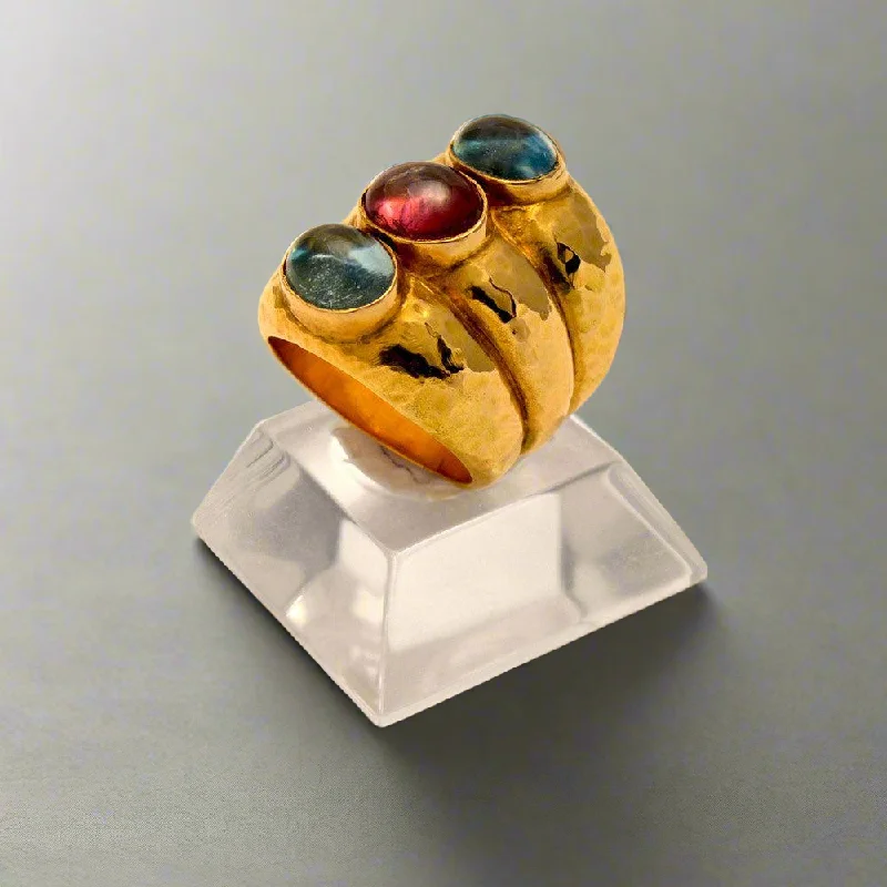 Women’s chunky rings with vibrant ruby inlays -Ring in 18k Gold with red tourmaline & aqua marina (B-96)