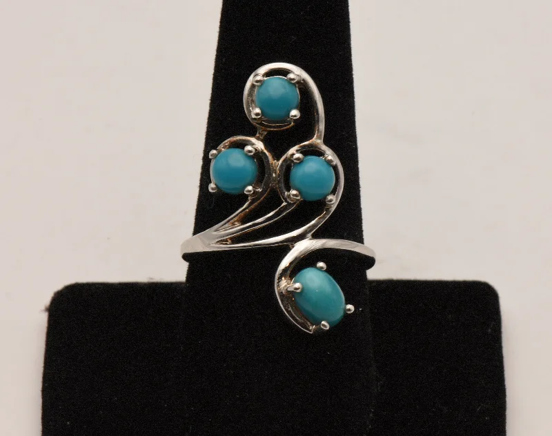 Women’s rings with peacock ore for iridescence -Vintage Sterling Silver Finger Ring with Faux Turquoise - Size 9